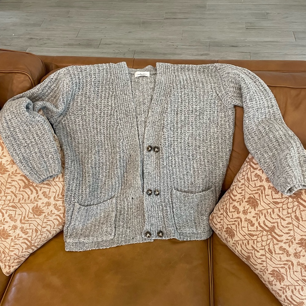 Carly Jean Los Angeles Nash Sweater Medium
